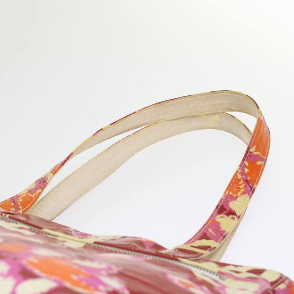 CHANEL Logo CC Tote - Picture 12 of 16